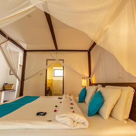Diani Sea Lodge เดียนีบีช ภายนอก รูปภาพ
